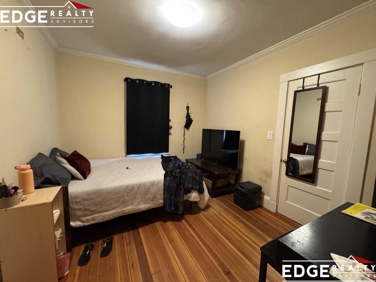 136 Summer Street #1 - Photo 7 of 12