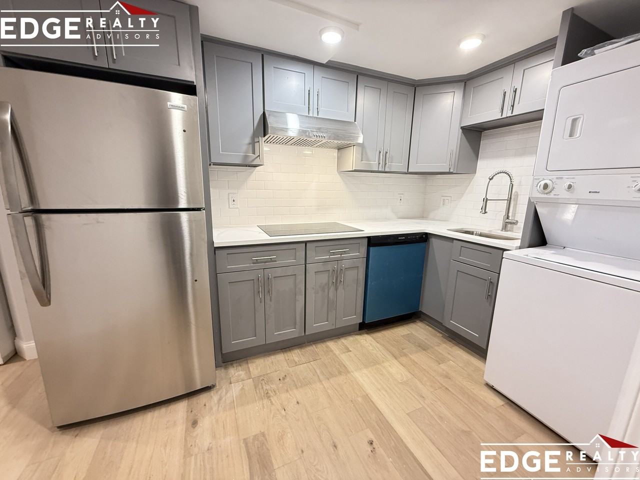 8 Delaware Place #B - Photo 2 of 12