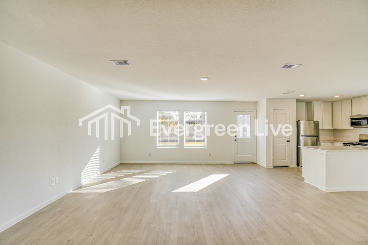 11430 Tallow Forest Blf - Photo 4 of 16