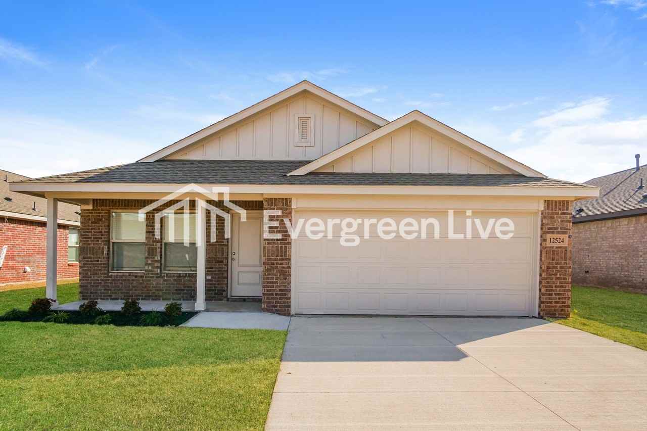 12524 Huntington Ridge Way - Photo 2 of 16