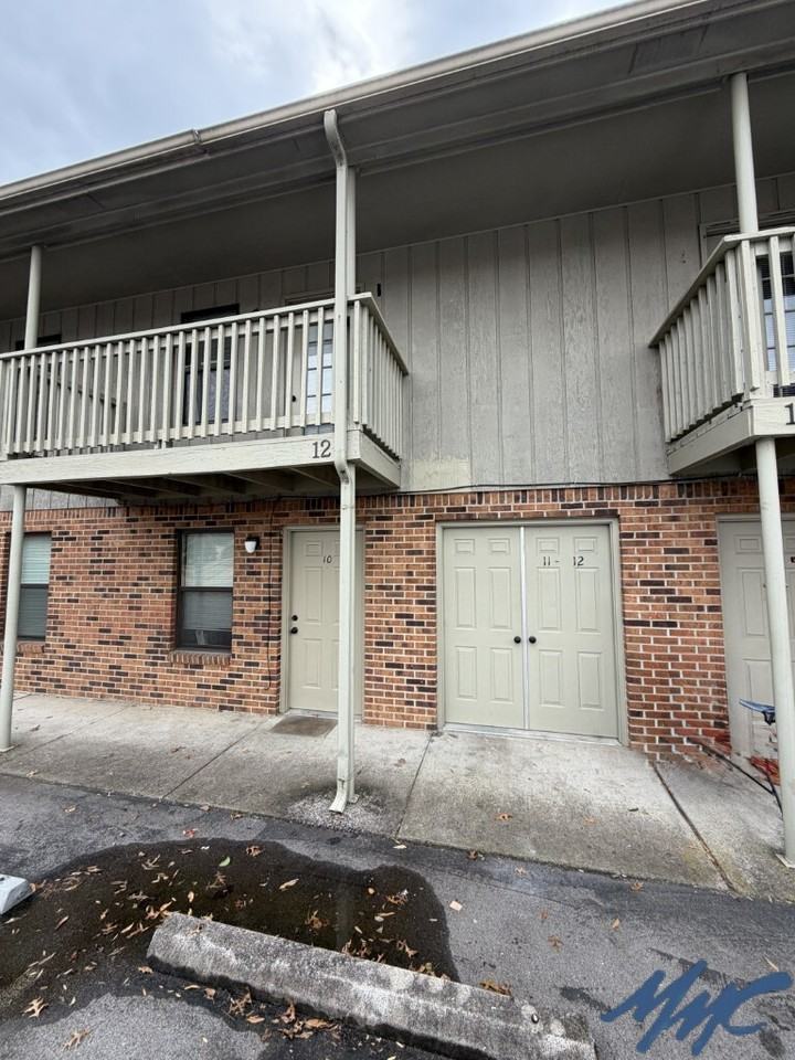 902 Palmer Drive #12