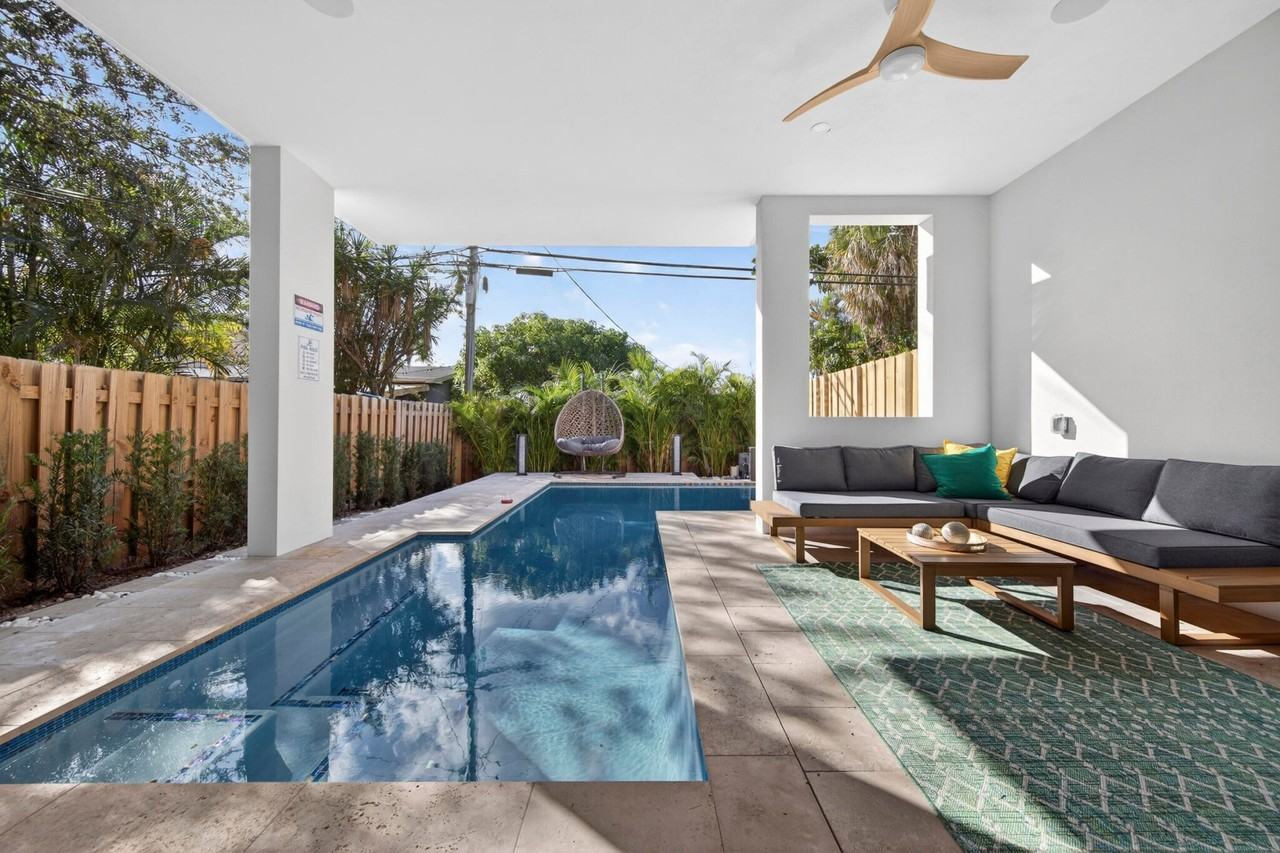 1121 Northeast 17th Avenue - Photo 6 of 40