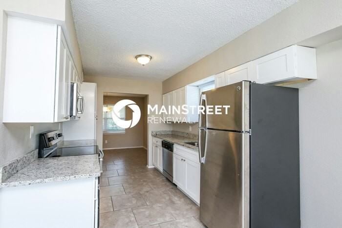 4432 Ivy Drive - Photo 7 of 17