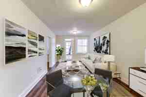 featured image of 635 Ellis Street