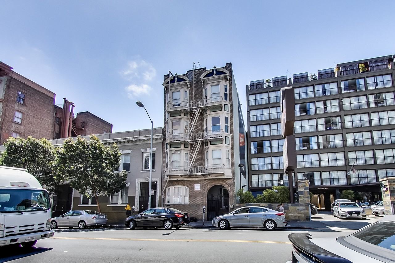 635 Ellis - Photo 3 of 4