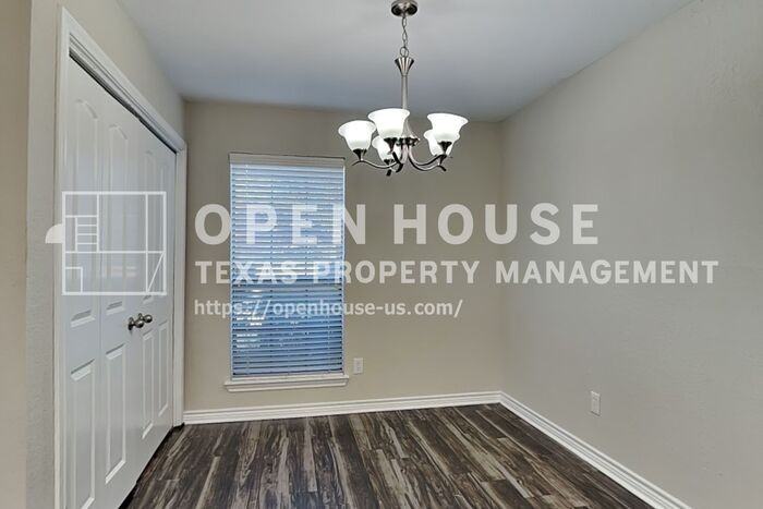 508 Rawhide Court - Photo 7 of 20