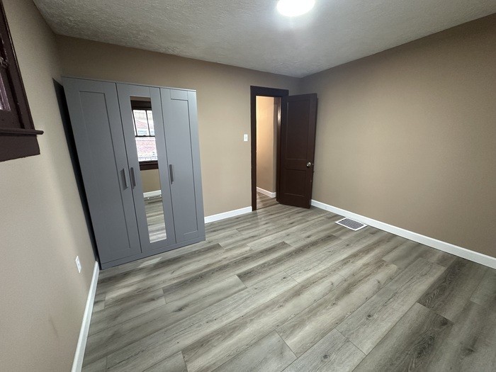 2157 Sugar Grove Avenue - Photo 5 of 14