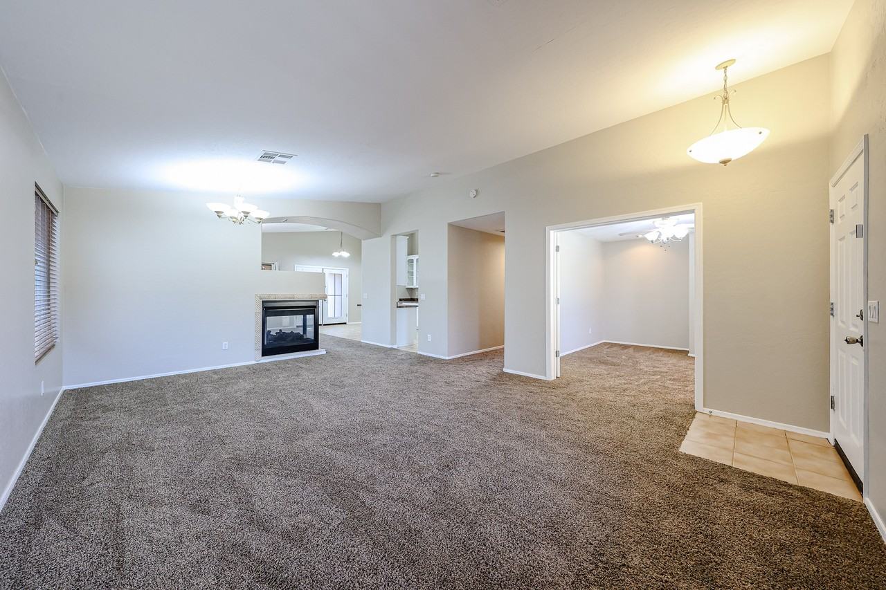 16540 North 151st Lane #1 - Photo 4 of 40