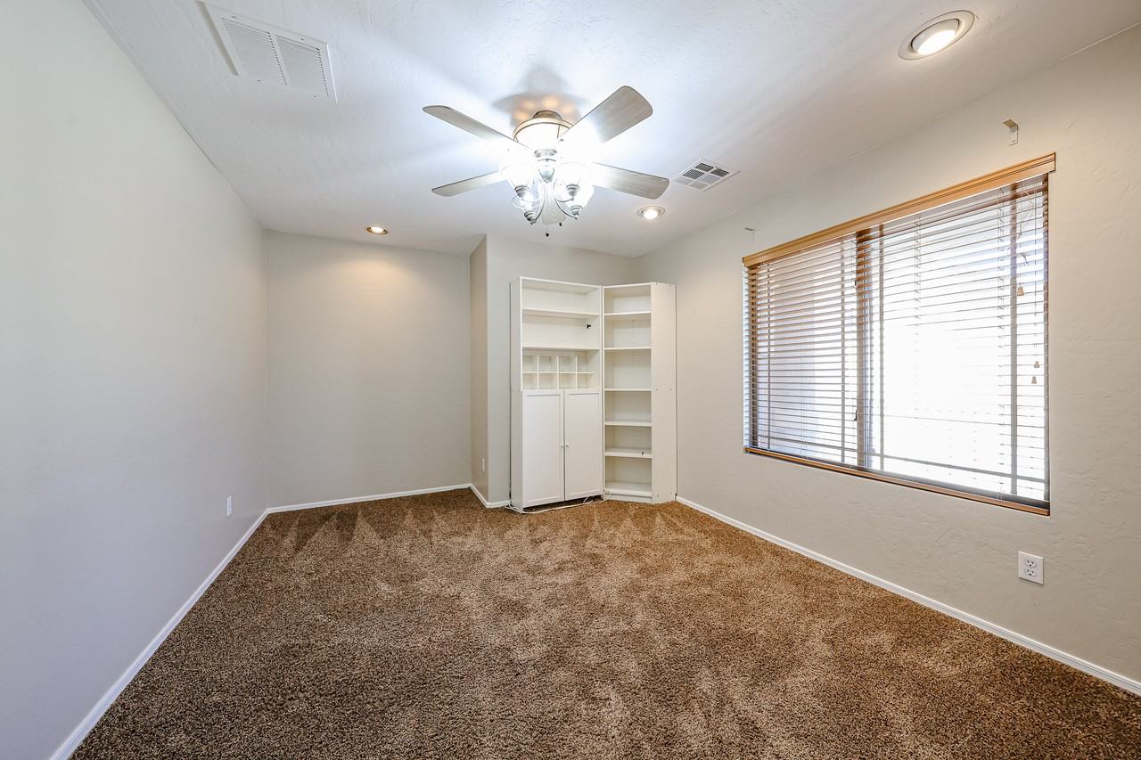 16540 North 151st Lane #1 - Photo 6 of 40