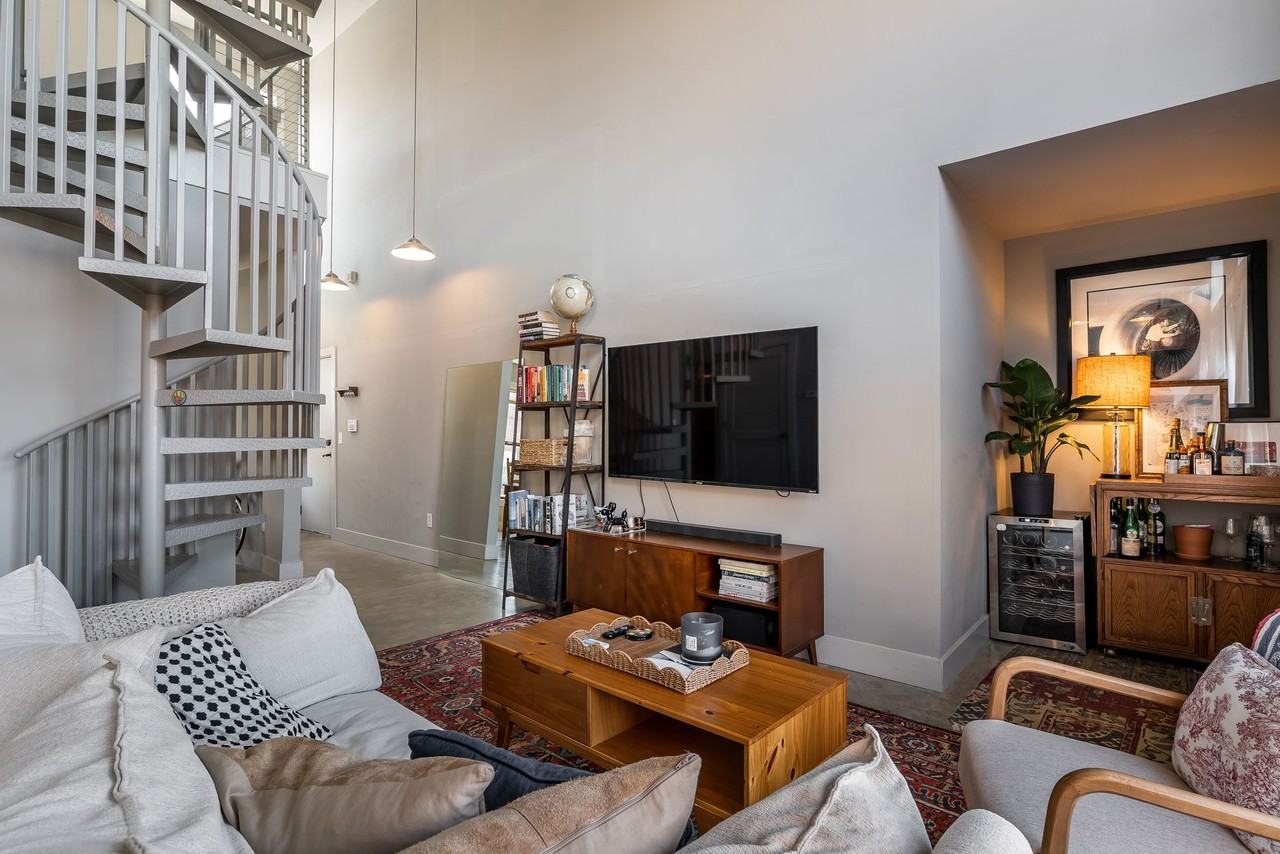 791 Wylie Street Southeast #912 - Photo 4 of 10