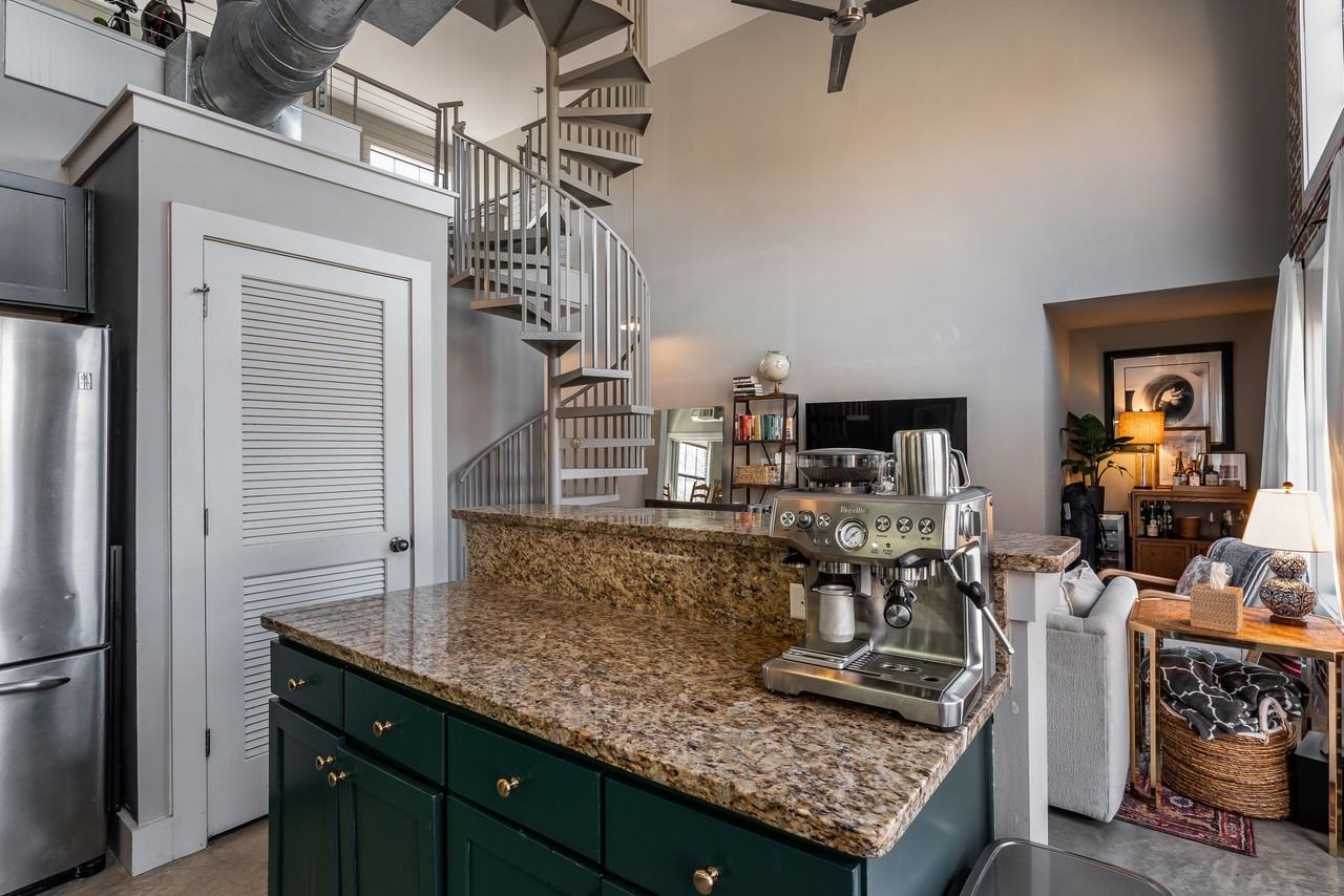 791 Wylie Street Southeast #912 - Photo 7 of 10