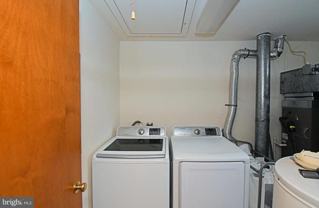 601 W Market St - Residences - Photo 1 of 1