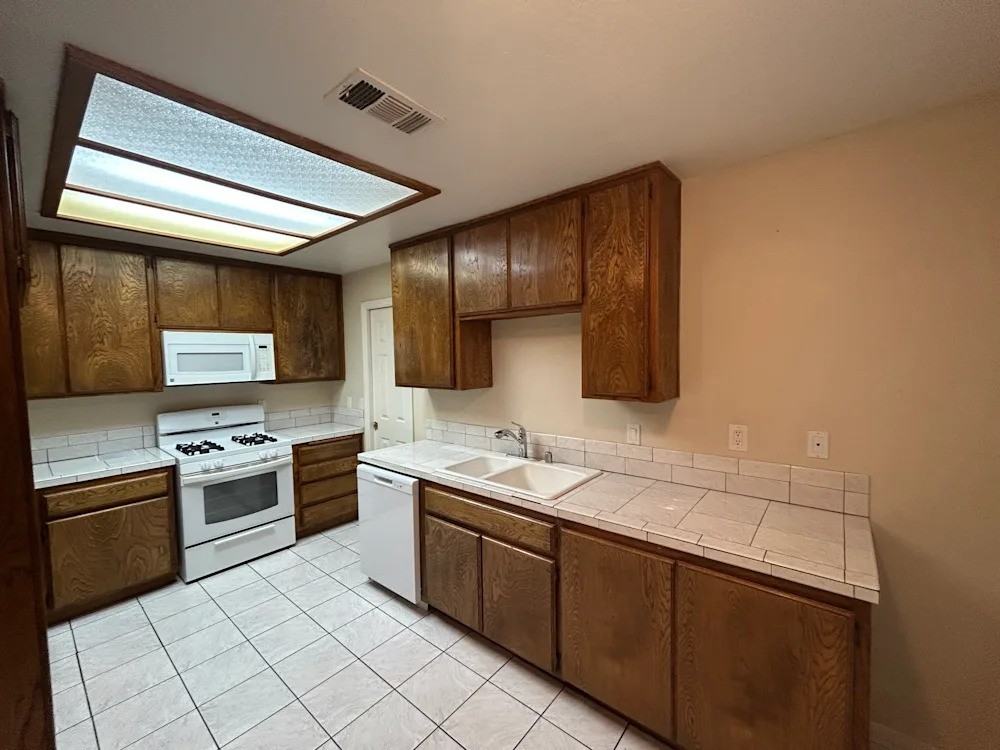 8558 West Avenue East 8 - Photo 6 of 22