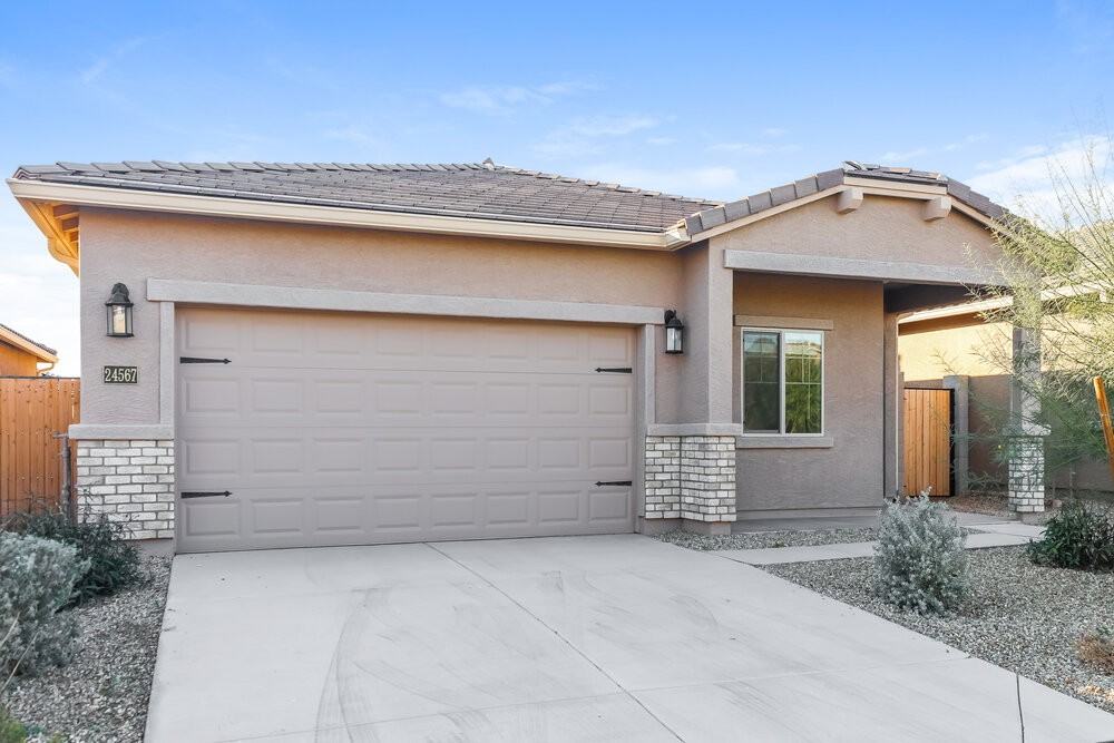 24567 W Alta Vista Rd - Photo 3 of 16