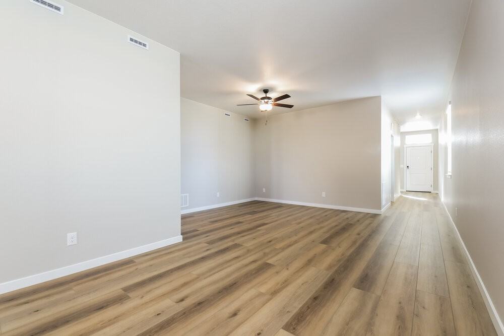 9468 Yampa St - Photo 6 of 16