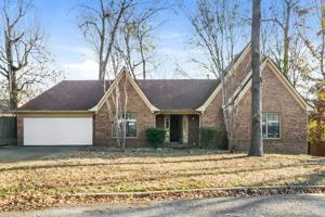 featured image of 928 Lycomedes Cove