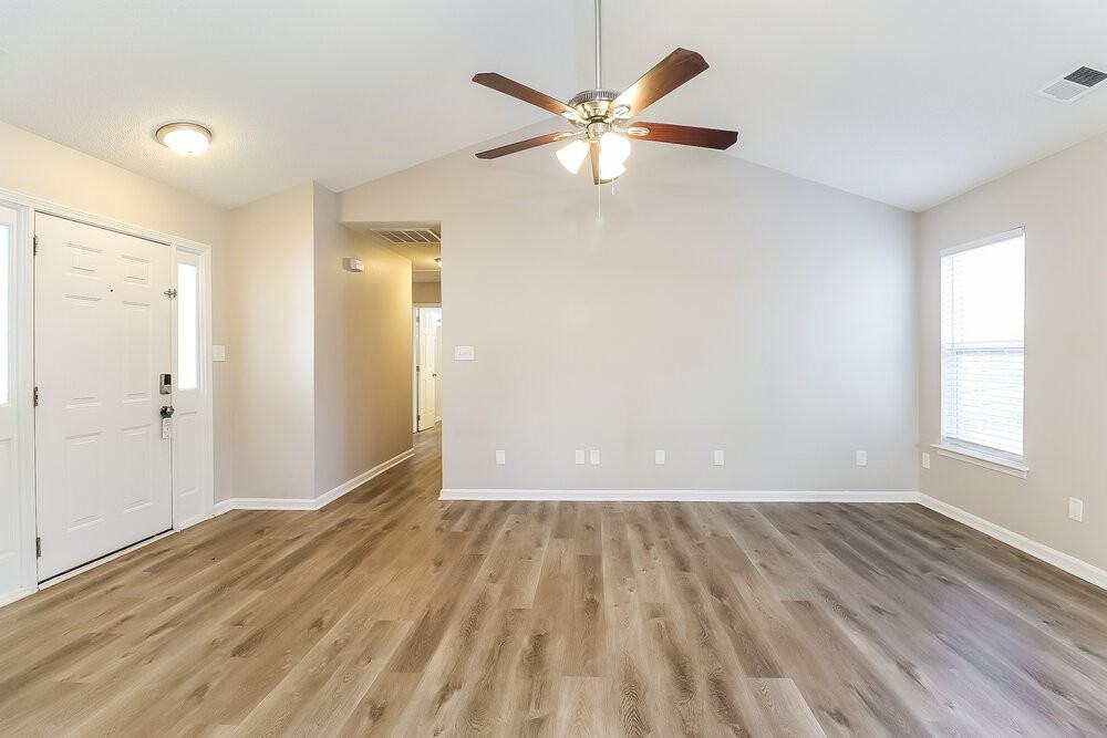 4603 Avalon Forest Ln - Photo 4 of 16