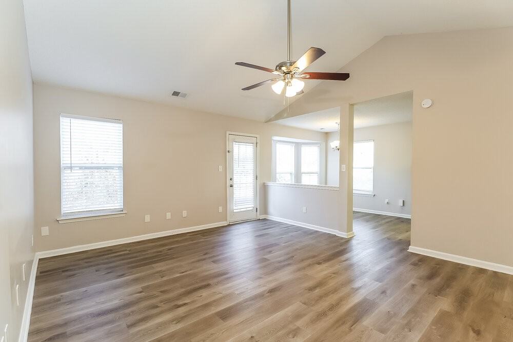 4603 Avalon Forest Ln - Photo 5 of 16