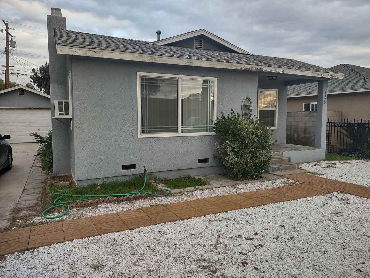 2925 Wall Avenue #NA - Photo 2 of 11