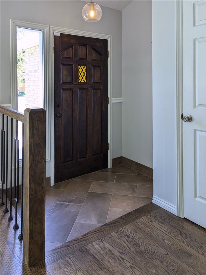 2087 East Sandy Circle - Photo 2 of 35