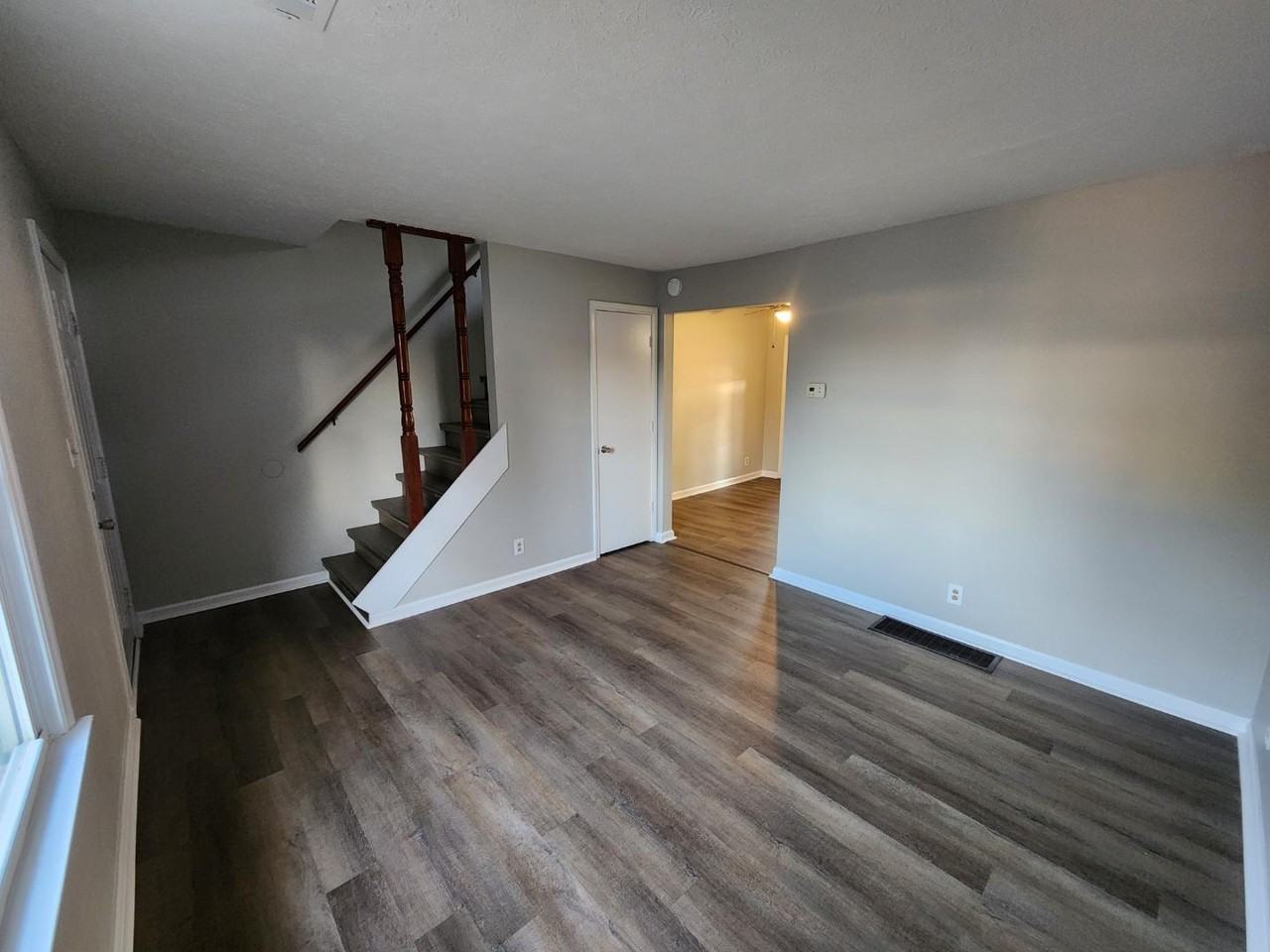 126 Cardinal Dr #4 - Photo 6 of 10