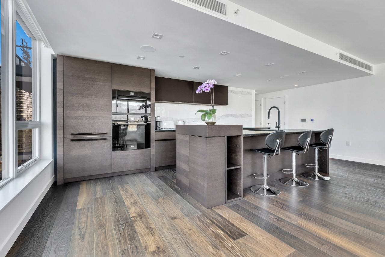 620 Cardero Street #150X - Photo 3 of 21