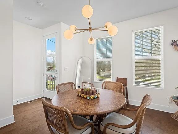 221 Hillcrest Drive #1 - Photo 7 of 36