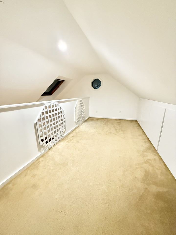 22 Paris St #4 - Photo 4 of 7
