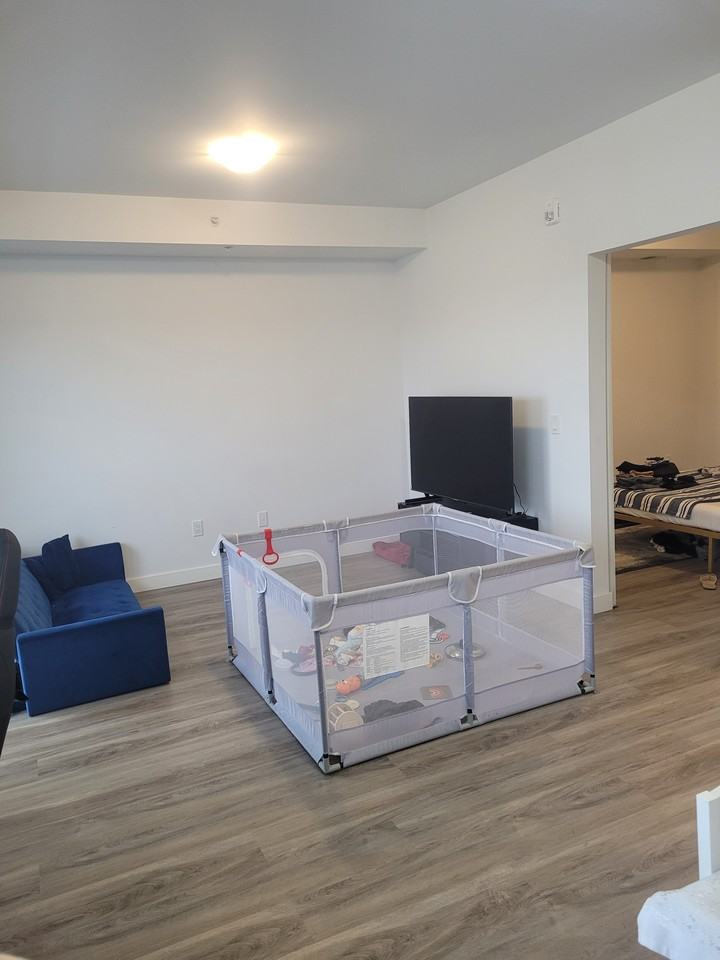 Victoria Street North - Photo 2 of 12