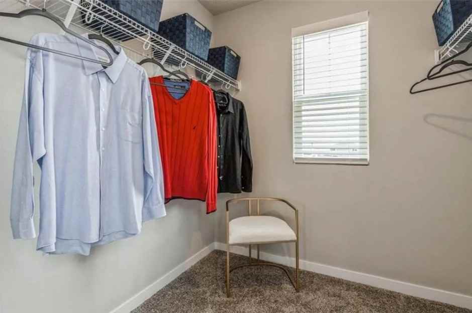 223 Northwest Charleston Lane #0 - Photo 7 of 15