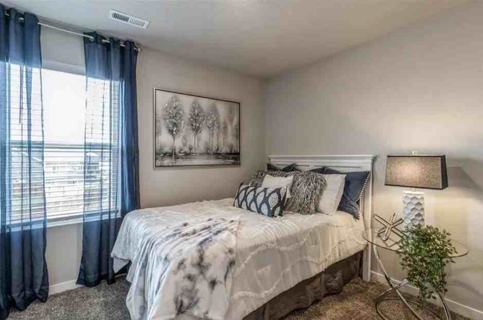 259 Northwest Charleston Lane #0 - Photo 3 of 15