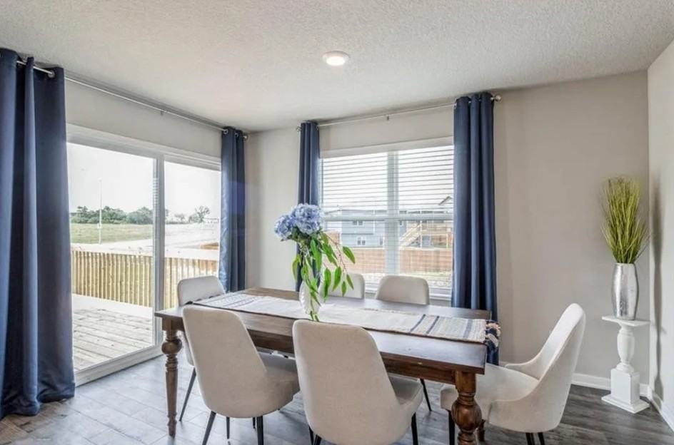 301 Northwest Charleston Lane #0 - Photo 2 of 15