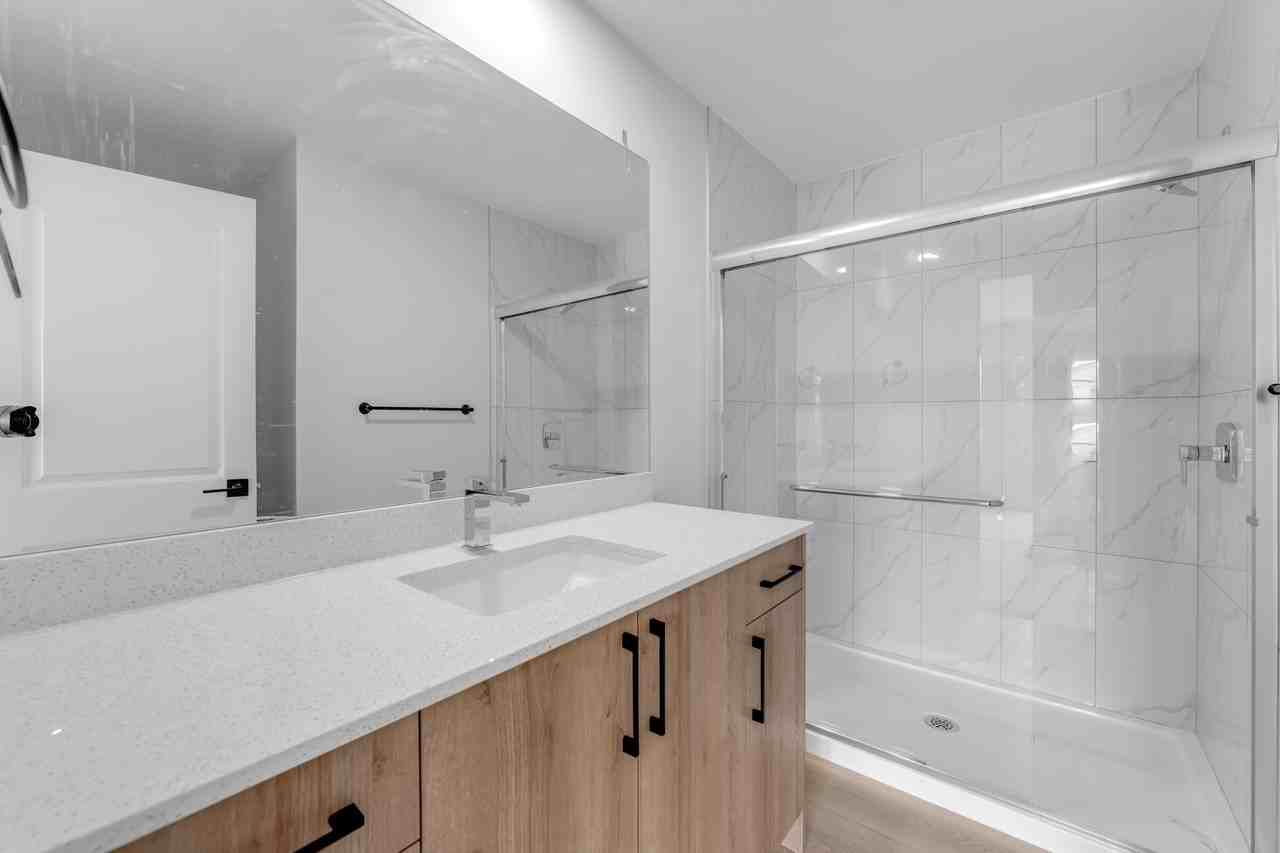 1 Edmonton Avenue #1 - Photo 3 of 11