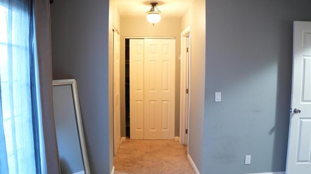 7607 Harmony Oaks Way - Photo 4 of 29