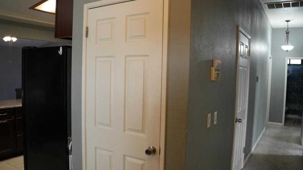 7607 Harmony Oaks Way - Photo 5 of 29