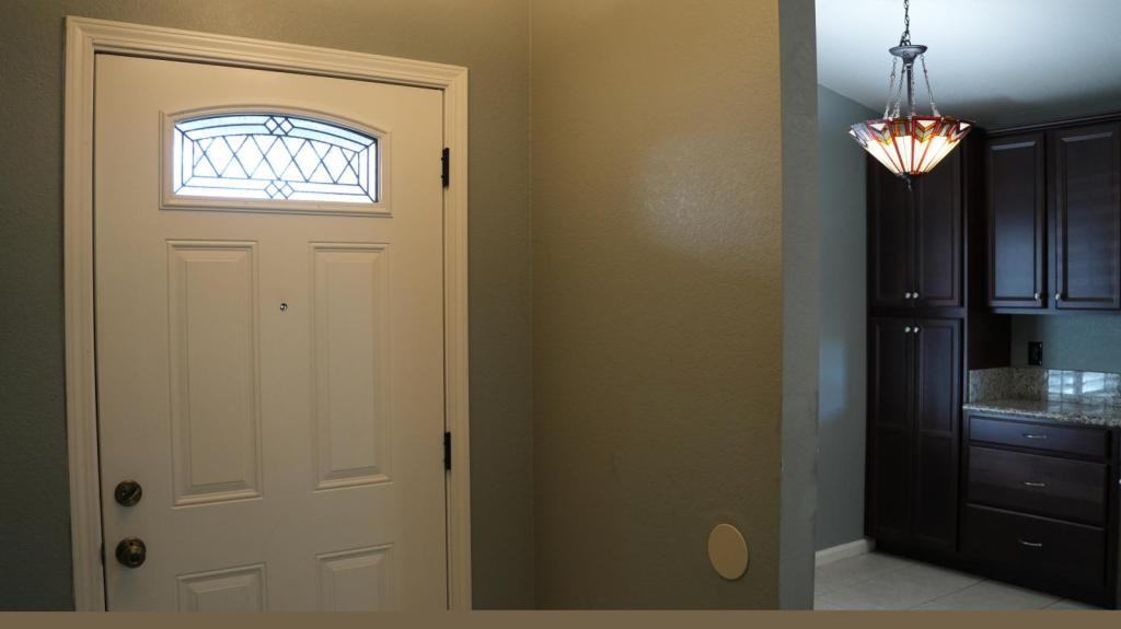 7607 Harmony Oaks Way - Photo 7 of 29