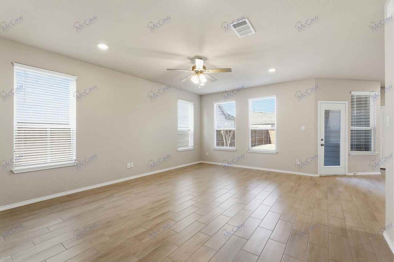 7041 Helena Hill - Photo 2 of 24