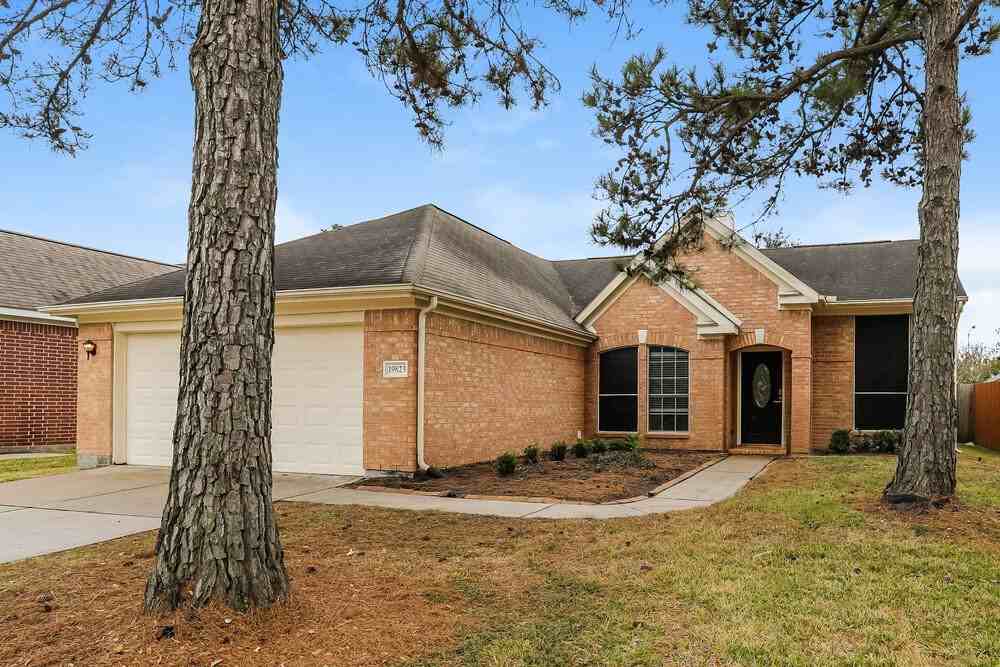 19823 Indian Cherry Forest Ln - Photo 3 of 16