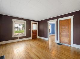 featured image of 19 White Place #A