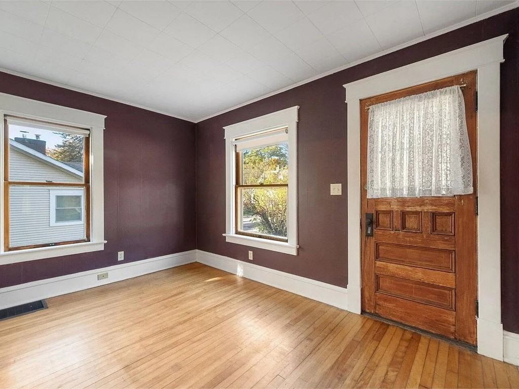 19 White Place #A - Photo 7 of 17