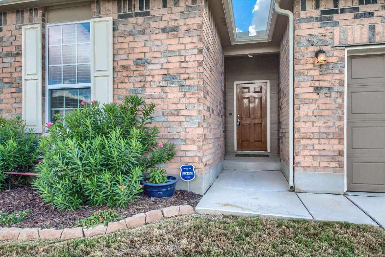 10606 Century Farm Drive - Photo 2 of 26