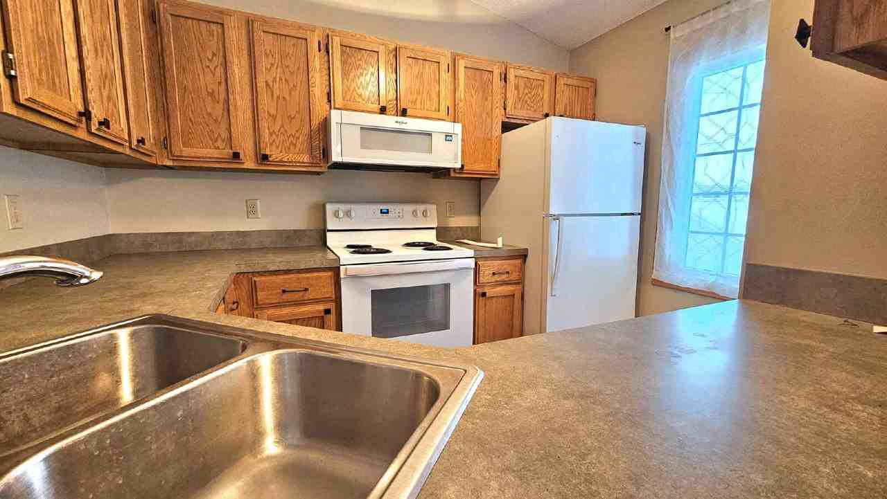 3579 Blue Jay Way - Photo 5 of 16