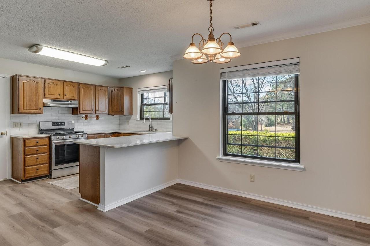 3050 Sassafrass Hill Road - Photo 2 of 21