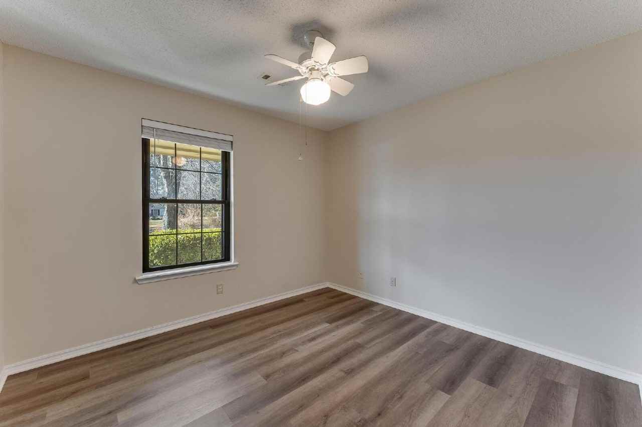 3050 Sassafrass Hill Road - Photo 6 of 21