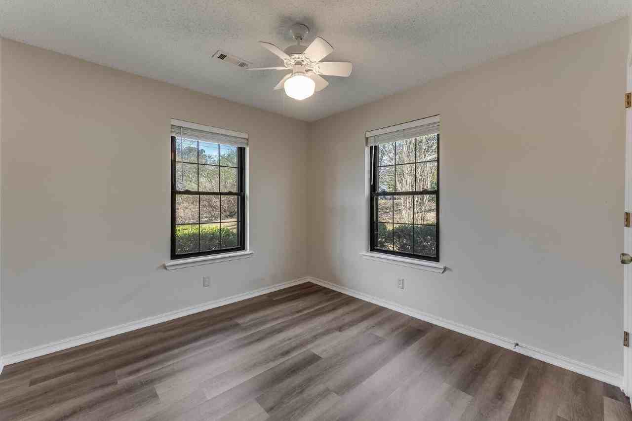 3050 Sassafrass Hill Road - Photo 7 of 21