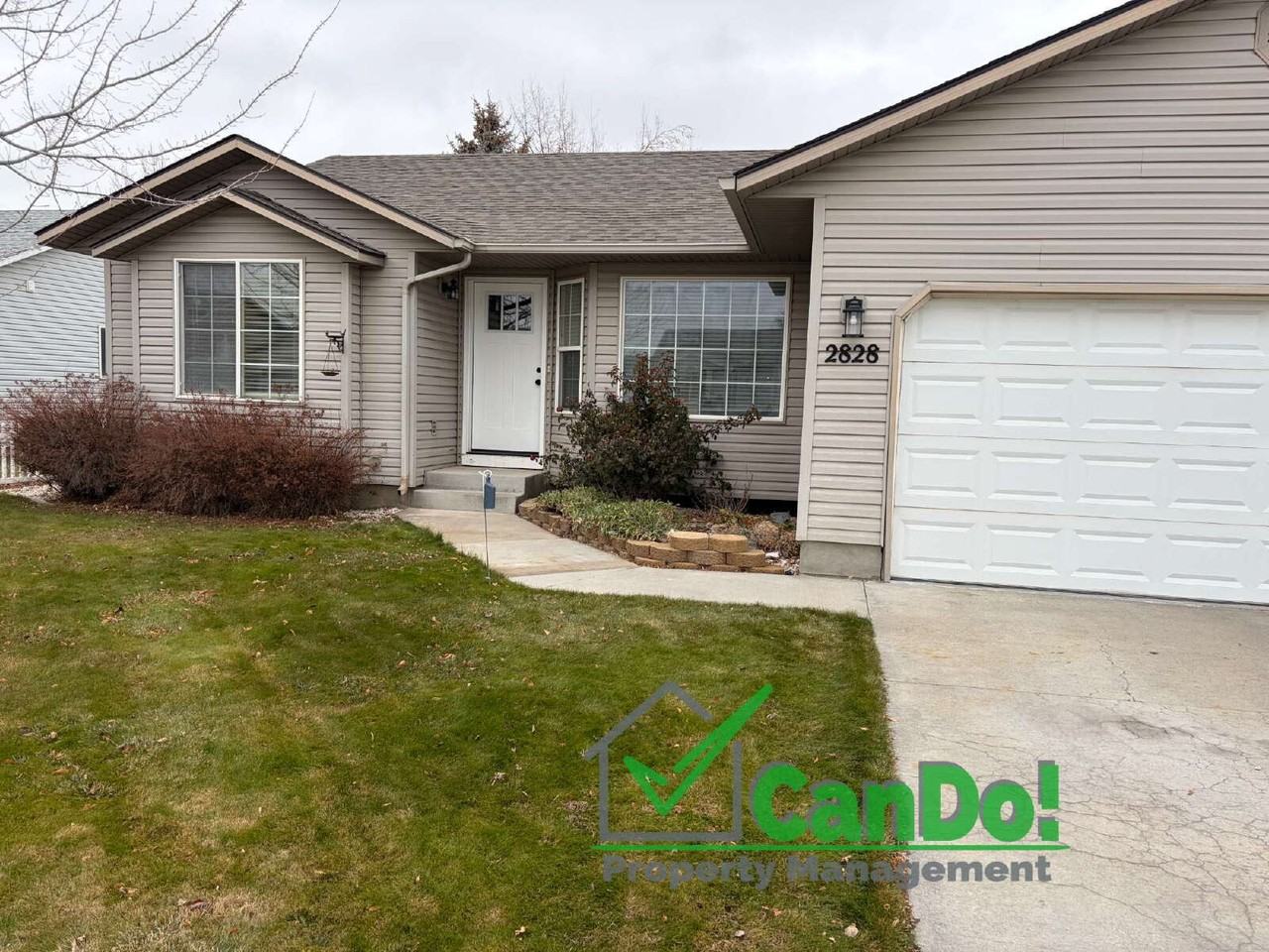 2828 Linda Street - Photo 2 of 27