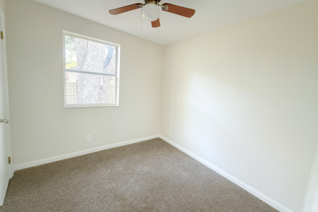 6773 Restlawn Drive - Photo 4 of 8