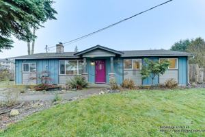 featured image of 9516 Holly Drive