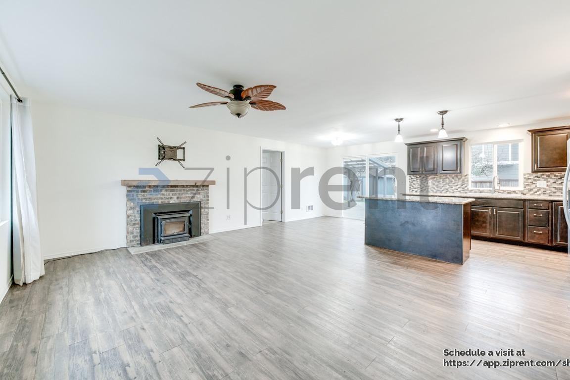 9516 Holly Drive - Photo 6 of 27