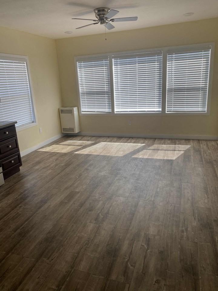 205 W Vernon Ave - Photo 3 of 4